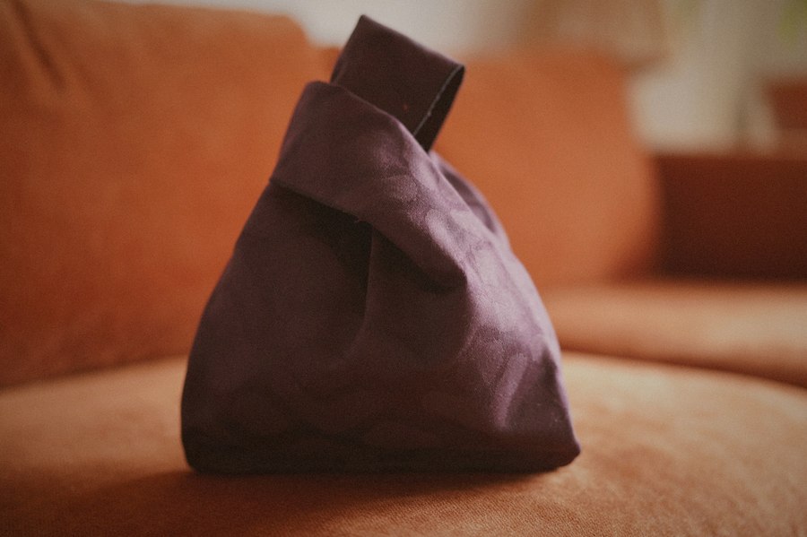 Handmade rumi. bag detail