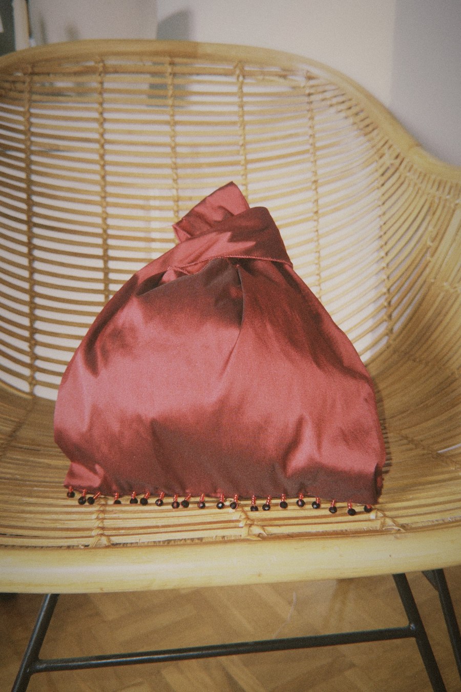 Handmade rumi. bag detail